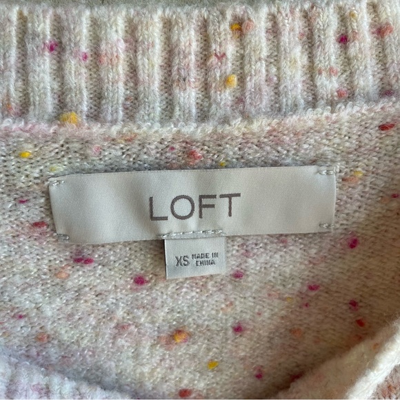 Ann Taylor LOFT 'Sweater Weather' Embroidered Motif Graphic Sweater XS - Picture 4 of 11